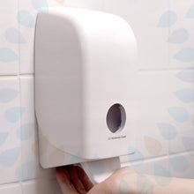 Lade das Bild in den Galerie-Viewer, Kleenex® Sanfte Waschlotion - Kassette / Transparent /1 Ltr - 6 Cassettes | Karton (6 Kartuschen)