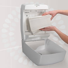 Lade das Bild in den Galerie-Viewer, Kleenex® Ultra™ Handtücher - MultiFold / Weiß /Klein - 18 Clips x 150 Sheets | Karton (18 Päckchen)