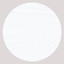 Lade das Bild in den Galerie-Viewer, PAPSTAR Tischdecke, Papier, 8 m x 118 cm, weiß, ideal für Feste | Schrumpffolie (1 Rolle)