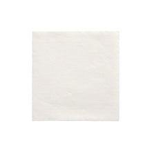 Lade das Bild in den Galerie-Viewer, PAPSTAR Servietten 1/4-Falz, 24x24 cm, weiß, "DAILY Collection" | Folie (20 Stück)