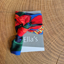 Lade das Bild in den Galerie-Viewer, Armband Seide handgenäht