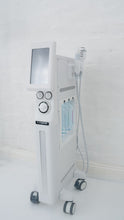 Lade das Bild in den Galerie-Viewer, Lamidi Facial The Perfect Glow - Aquafacial