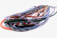 Lade das Bild in den Galerie-Viewer, Brillenband 3,8mm Camouflage Rot Beige