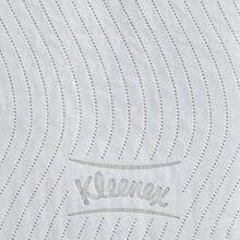 Lade das Bild in den Galerie-Viewer, Kleenex® Toilettenpapierrollen - Kleinrollen / Weiß - 8 Packs x 12 small rolls x 250 Toilet Tissue Sheets | Karton (8 Päckchen)