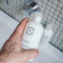 Lade das Bild in den Galerie-Viewer, Daily Revival Shampoo