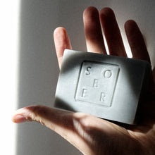Lade das Bild in den Galerie-Viewer, Hand & Body Moisturizer Soap Bar