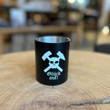 Lade das Bild in den Galerie-Viewer, Tasse Emaille schwarz Ruhrpottmotiv