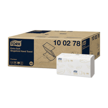 Lade das Bild in den Galerie-Viewer, Tork 100278 extraweiche Zickzack-Handtücher Premium H3 2-lagig | Karton (15 Packungen)