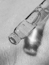 Lade das Bild in den Galerie-Viewer, Calming Facial Oil