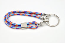 Lade das Bild in den Galerie-Viewer, Schlüsselanhänger aus Seil mit Karabiner Coral Mix