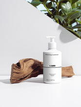 Lade das Bild in den Galerie-Viewer, Moisturising Conditioner