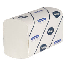 Lade das Bild in den Galerie-Viewer, Kleenex® Ultra™ Handtücher - Interfold / Weiß /Groß - 30 Clips  x 94 Sheets | Karton (30 Päckchen)
