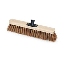 Lade das Bild in den Galerie-Viewer, Nölle Profi Brush Power Stick Saalbesen Poly-Kokos
