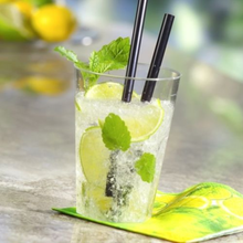 Lade das Bild in den Galerie-Viewer, Starpak Mehrweg Plastikbecher für Caipirinha PP 0,3 l Ø 8 cm· 11 cm transluzent unzerbrechlich | Schrumpffolie (30 Stück)
