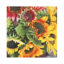 Lade das Bild in den Galerie-Viewer, PAPSTAR 20 Servietten, 33 cm x 33 cm 3-lagig 1/4-Falz Design Set 1
