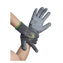 Lade das Bild in den Galerie-Viewer, AMPri SolidSafety Cut High Schnittschutzhandschuhe S - XXL | Packung (1 Paare)
