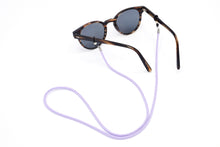 Lade das Bild in den Galerie-Viewer, Brillenband 3mm Flieder
