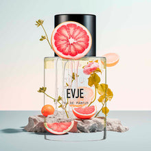 Lade das Bild in den Galerie-Viewer, EVJE - Eau de Parfum
