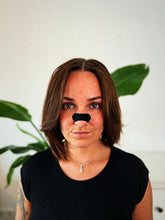 Lade das Bild in den Galerie-Viewer, Nose Strips Black
