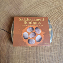 Lade das Bild in den Galerie-Viewer, Salz Karamell Bonbons 100g in Sonderdose
