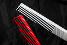 Lade das Bild in den Galerie-Viewer, JRL - Fine Cutting Comb / Schneidekamm 7.4"
