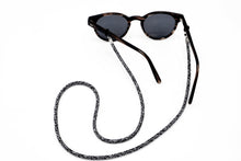 Lade das Bild in den Galerie-Viewer, Brillenband 4mm Grau Meliert
