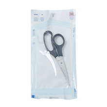Lade das Bild in den Galerie-Viewer, Vivomed Sterile Einmalschere mit 2 spitzen Klingen | Packung (1 Stück)
