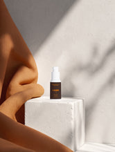Lade das Bild in den Galerie-Viewer, Melanin Balance Dark Spot Care, 1% Kojic Acid
